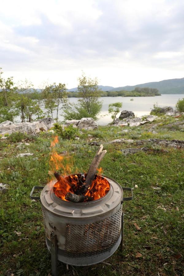 Lake House 'Vilin Konak' Nikšić Kültér fotó