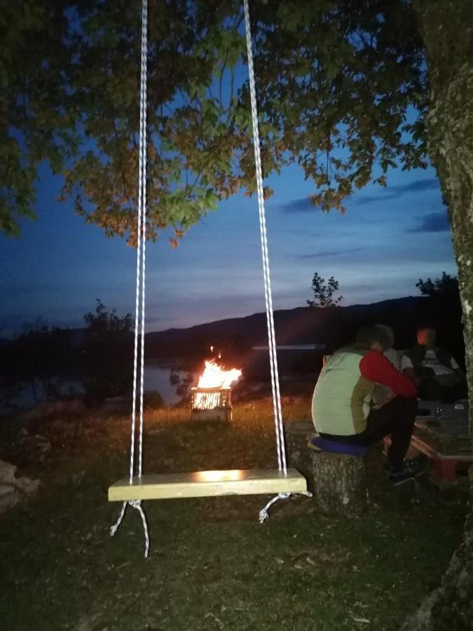 Lake House 'Vilin Konak' Nikšić Kültér fotó