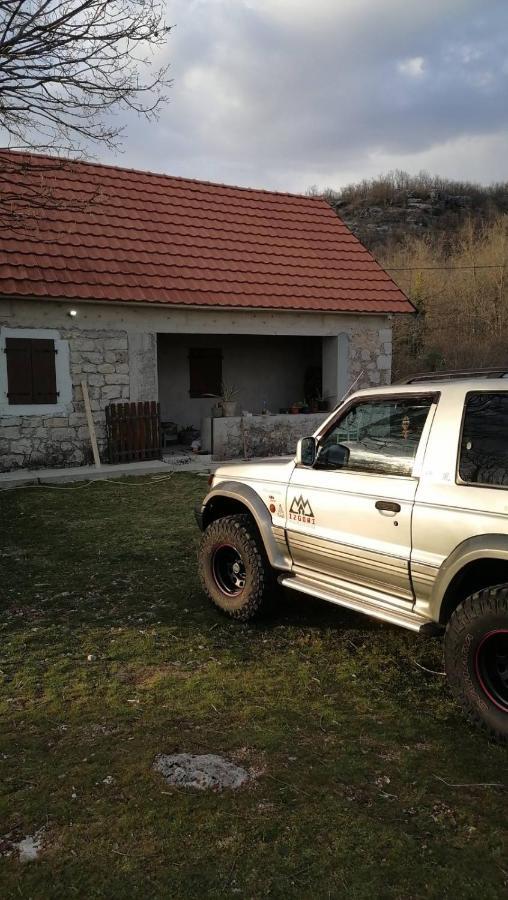 Lake House 'Vilin Konak' Nikšić Kültér fotó