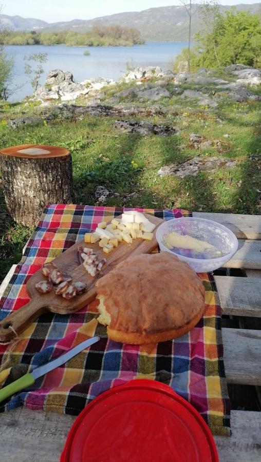 Lake House 'Vilin Konak' Nikšić Kültér fotó